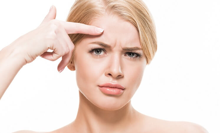 10 простых способов скрыть морщины на лице